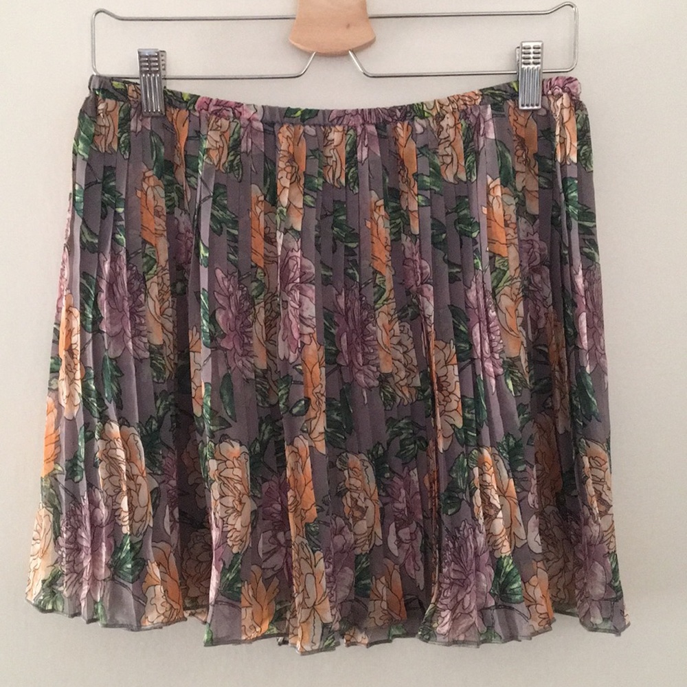 FRENCHI lined pleated floral skirt